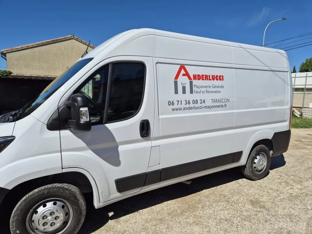 camion entreprise maçonnerie